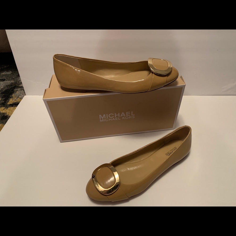 Michael Kors flats